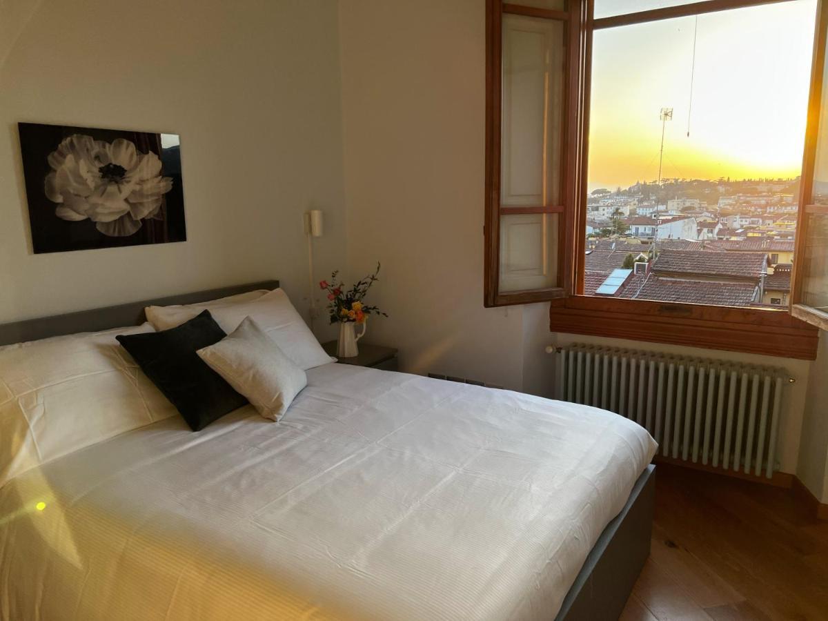 Chic Apt In Villa - Dolcevita Holiday ฟลอเรนซ์ ภายนอก รูปภาพ